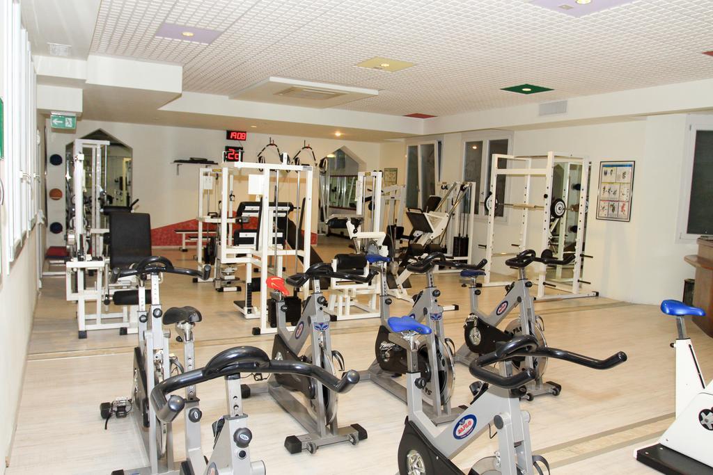 Park Hotel Italia 테자수르브렌다 외부 사진