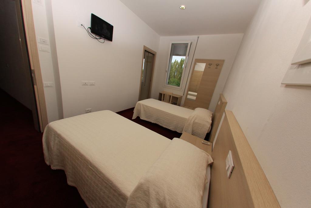 Park Hotel Italia 테자수르브렌다 객실 사진