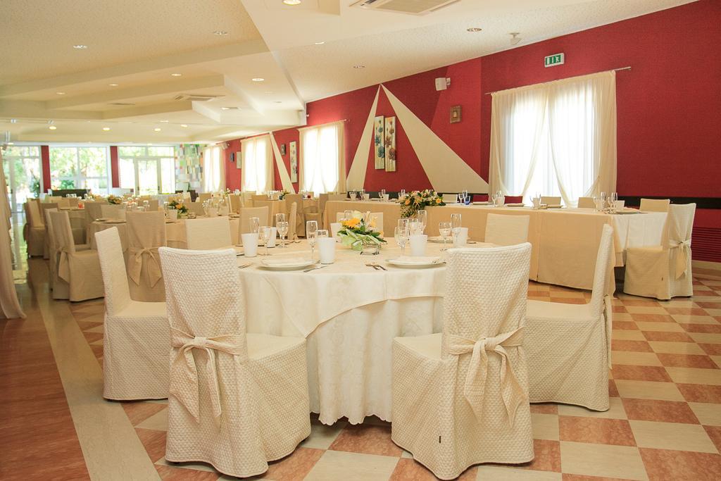 Park Hotel Italia 테자수르브렌다 외부 사진